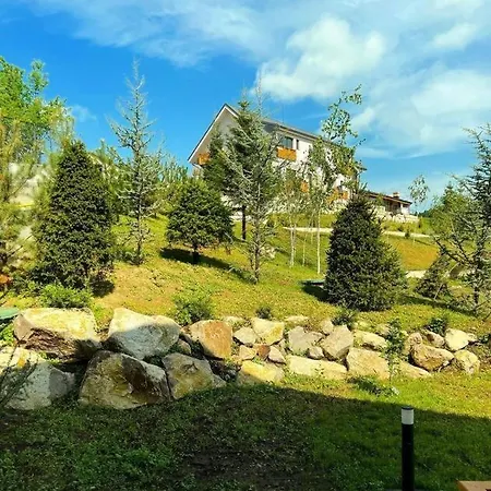 Valley View Villa